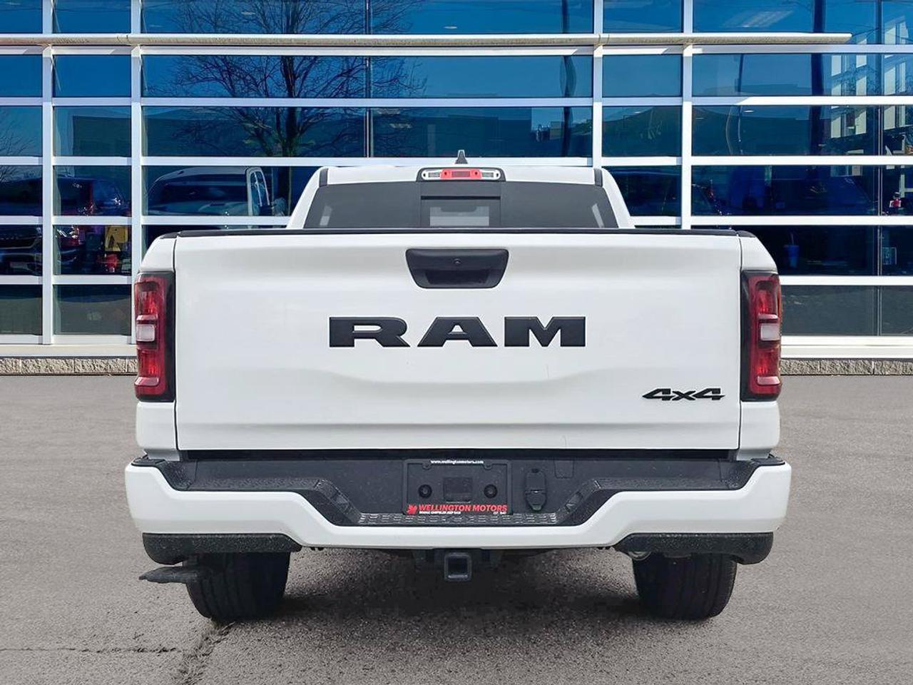 2027 RAM 1500 Express|3.6LV6|BED UTILITY|TRAILER BRAKE CONTROL|BLACK EDITION 3.55 REAL AXLE RATIO Photo