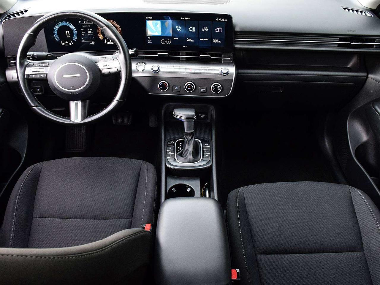 2024 Hyundai KONA Preferred AWD ~Heated Seats ~Blind Spot ~Carplay Photo