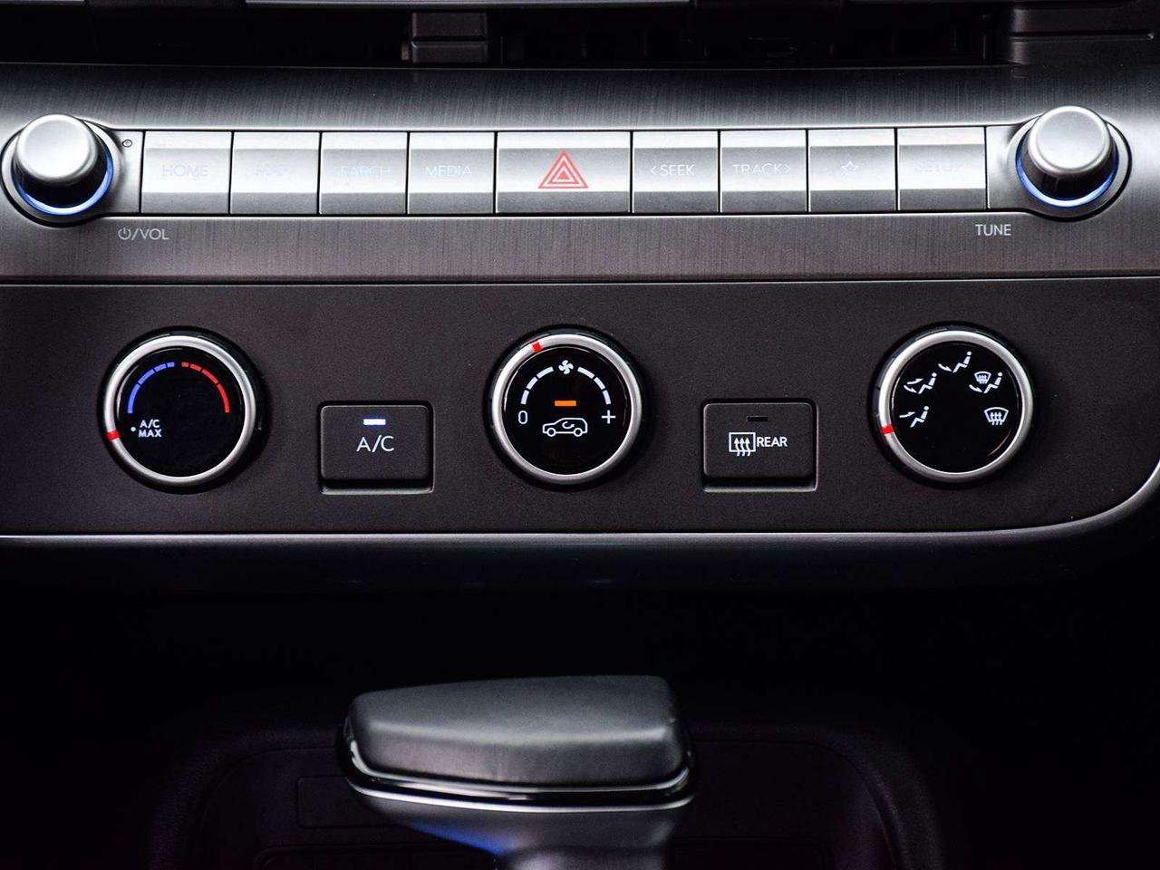 2024 Hyundai KONA Preferred AWD ~Heated Seats ~Blind Spot ~Carplay Photo