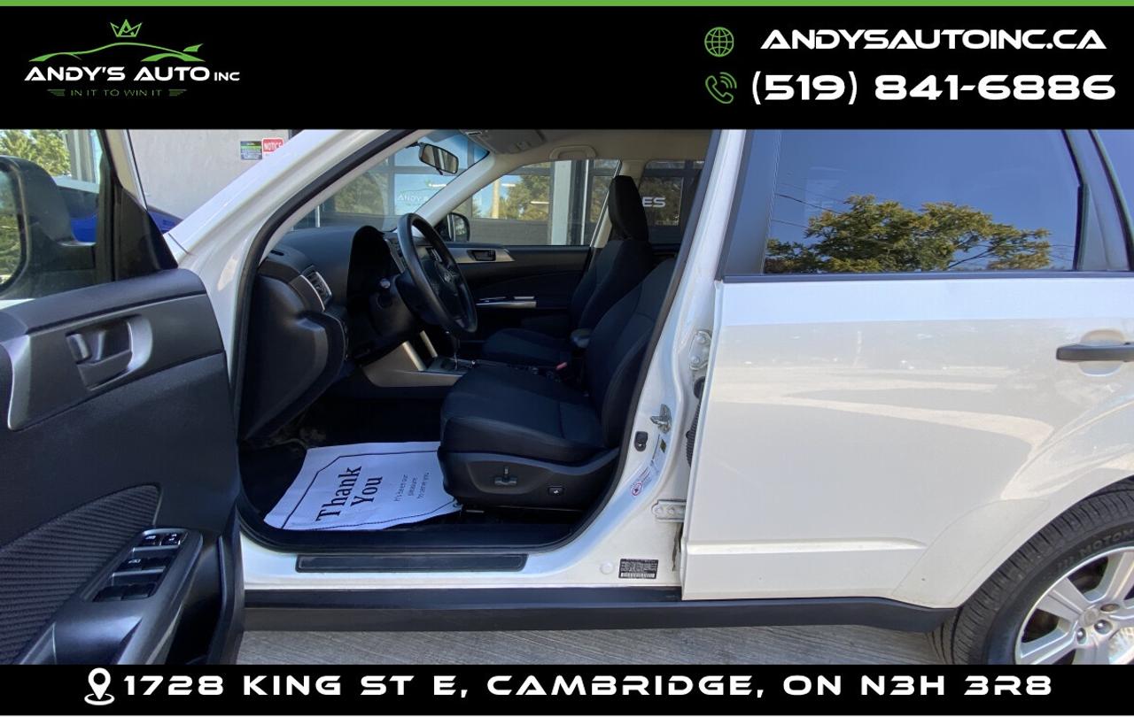 2013 Subaru Forester ! ONE OWNER ! AWD ! SUNROOF ! HEATED SEAT FORESTER 2.5X ! ONE OWNER ! AWD ! SUNROOF ! HEATED Photo