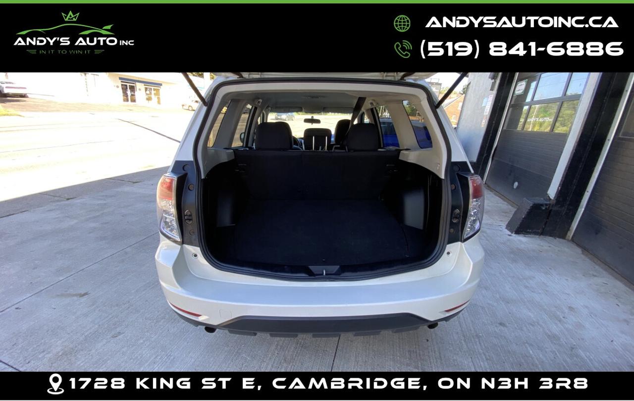 2013 Subaru Forester ! ONE OWNER ! AWD ! SUNROOF ! HEATED SEAT FORESTER 2.5X ! ONE OWNER ! AWD ! SUNROOF ! HEATED Photo