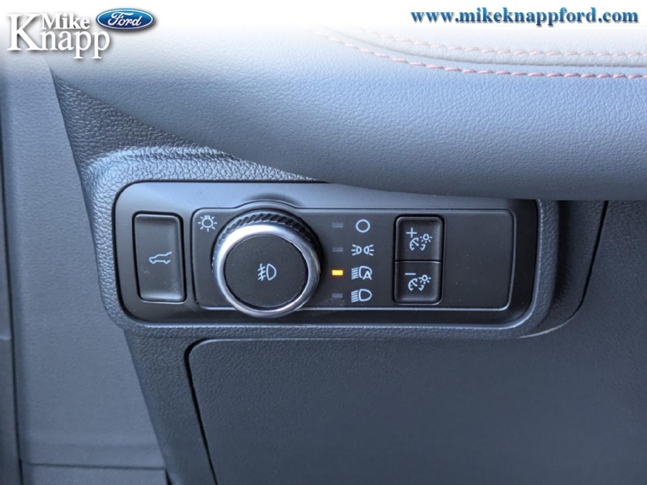 2027 Ford Explorer Active w/200A Pkg Photo