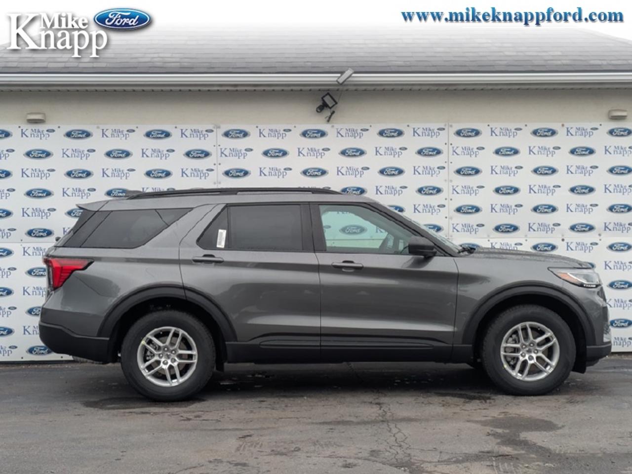 2027 Ford Explorer Active w/200A Pkg Photo