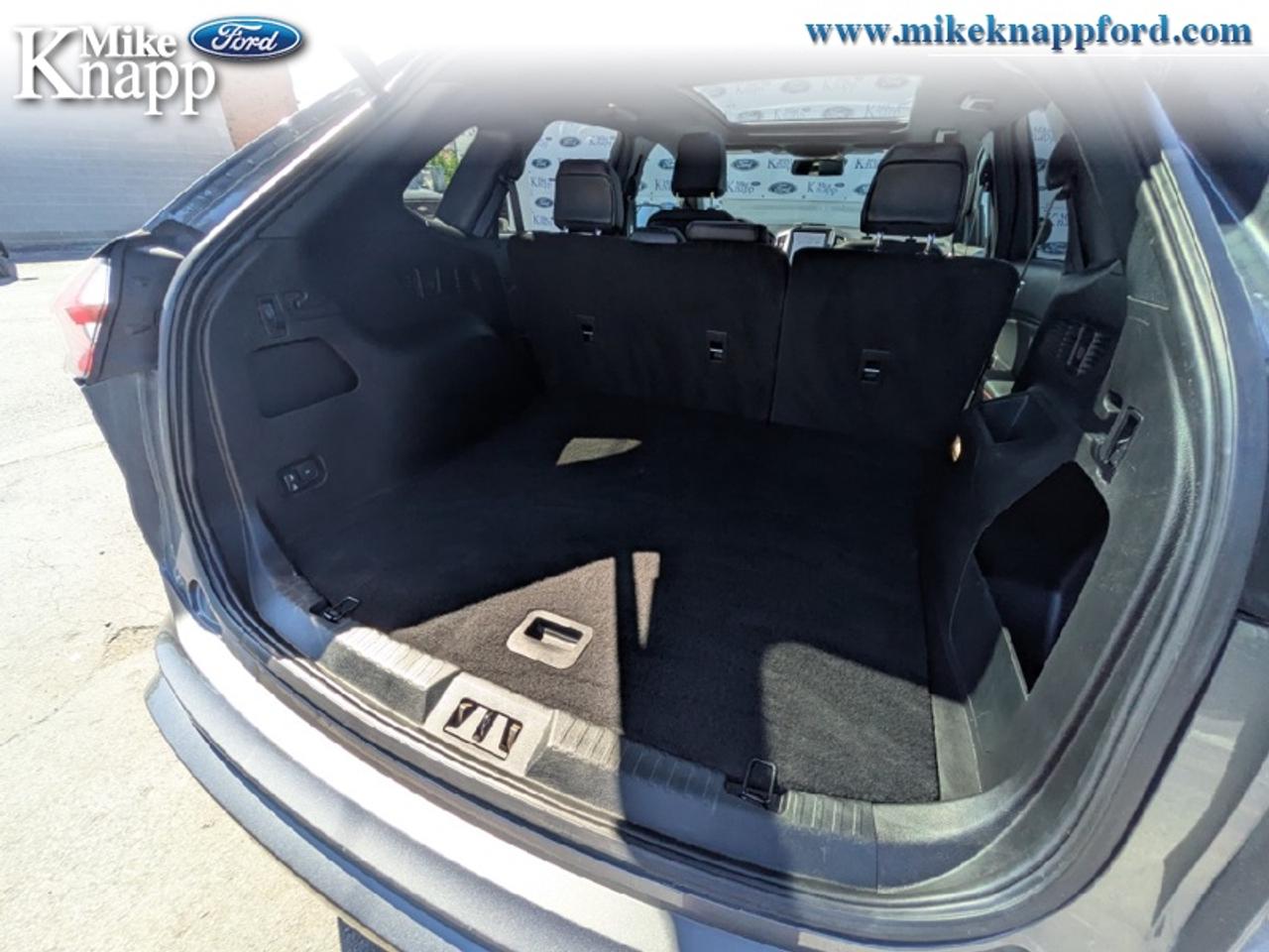 2024 Ford Edge ST Line Photo