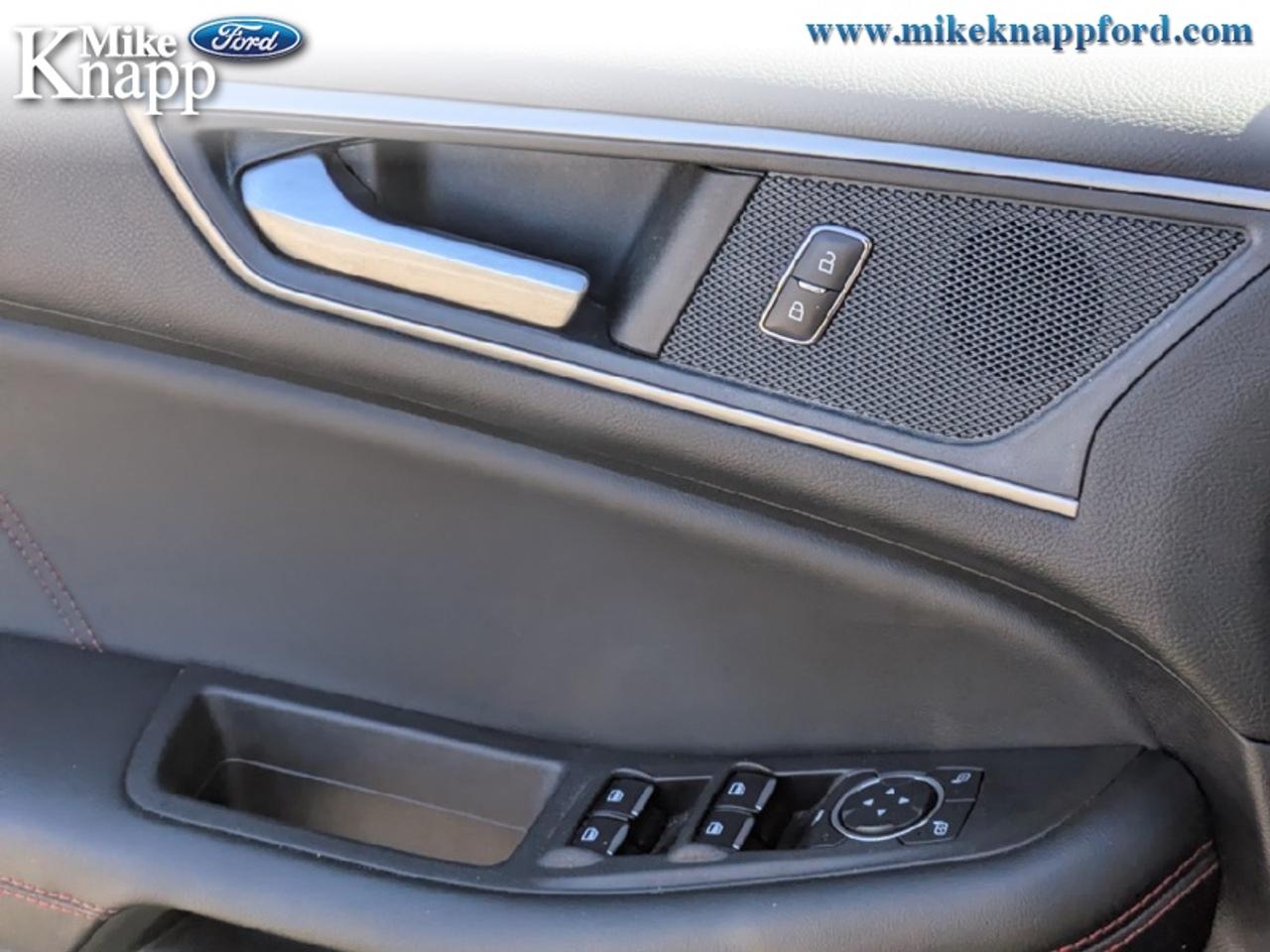 2024 Ford Edge ST Line Photo