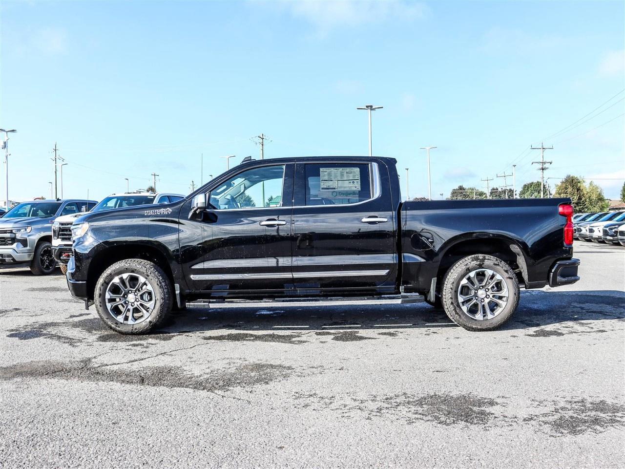 2026 Chevrolet Silverado 1500 Crew Cab Short Box 4-Wheel Drive High Country Photo2