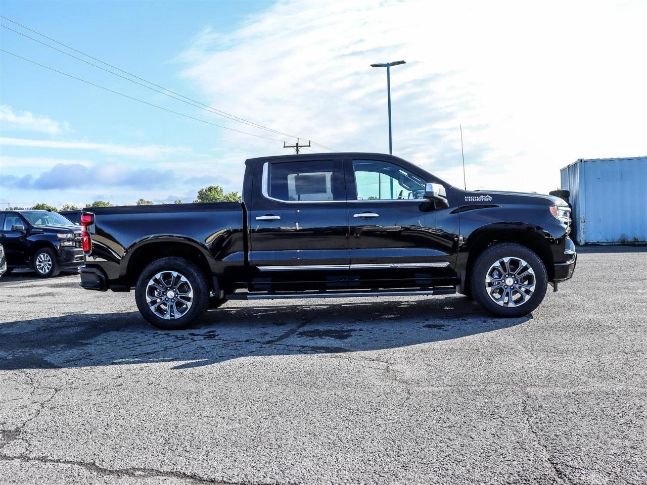2026 Chevrolet Silverado 1500 Crew Cab Short Box 4-Wheel Drive High Country Photo