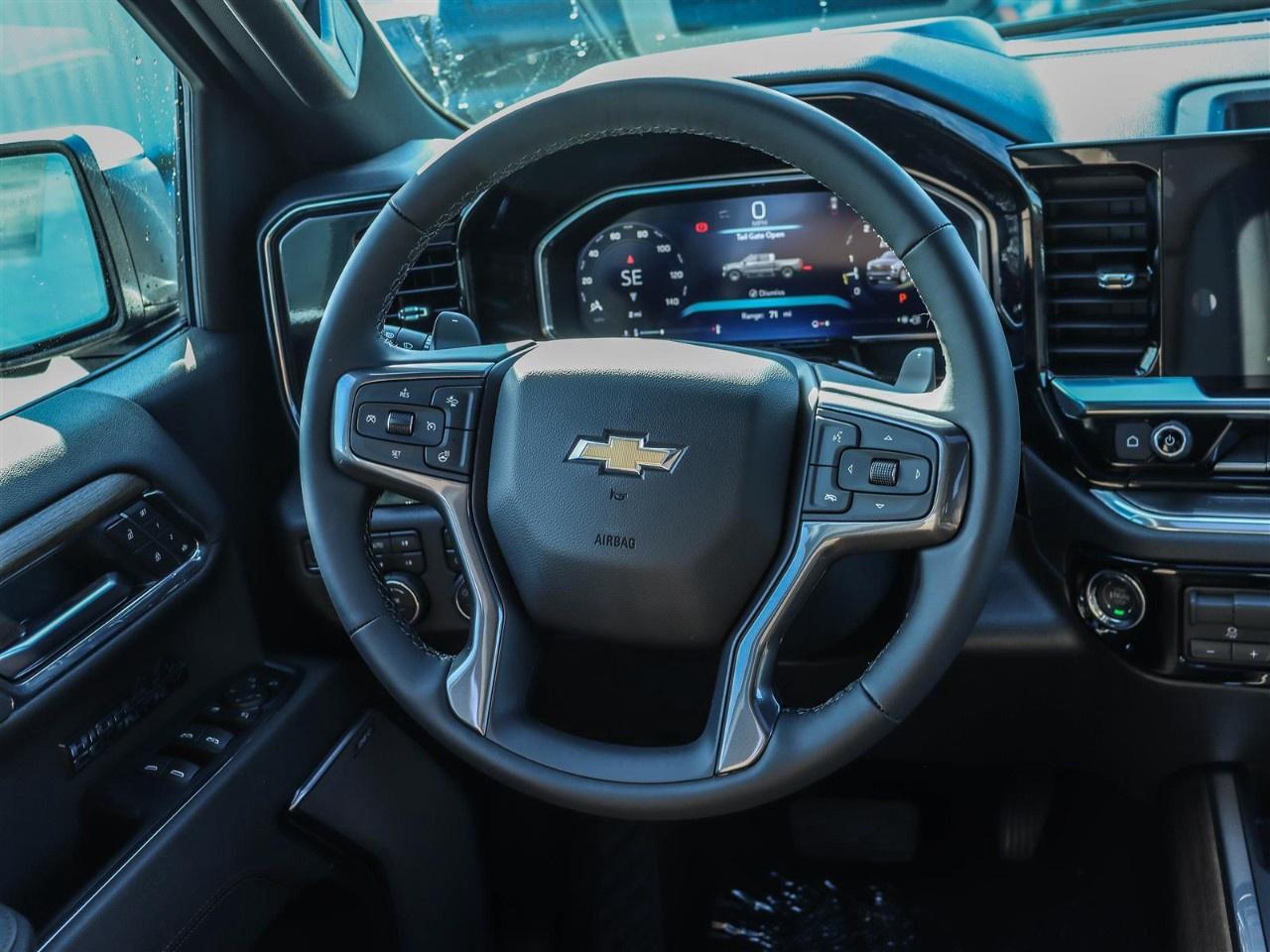 2026 Chevrolet Silverado 1500 Crew Cab Short Box 4-Wheel Drive High Country Photo
