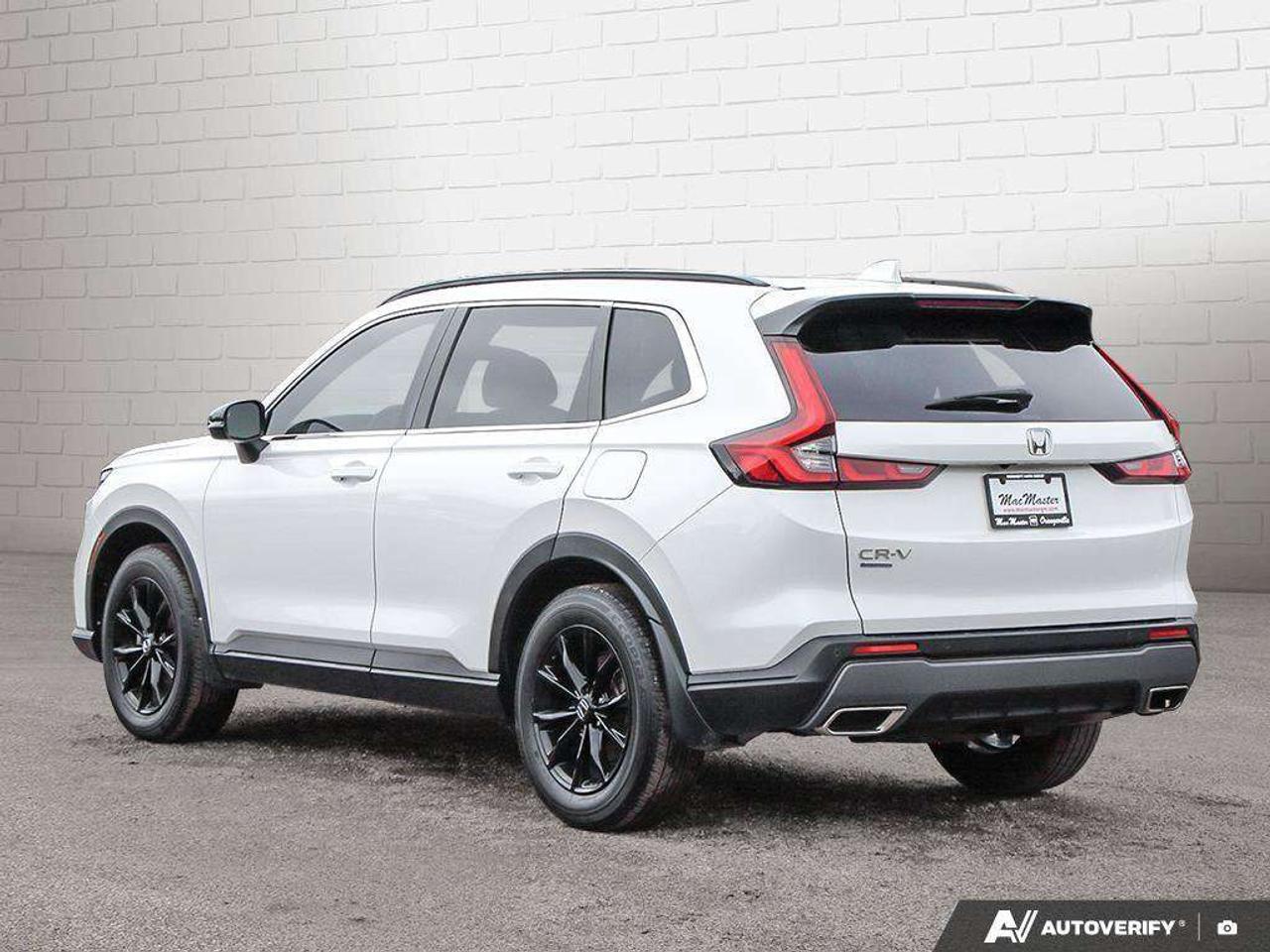 2024 Honda CR-V HYBRID EX-L, 2.0L 4-CYL, AWD, ALLOYS, LEATHER, 1-OWNER, CERTIFIED PREOWNED! Photo