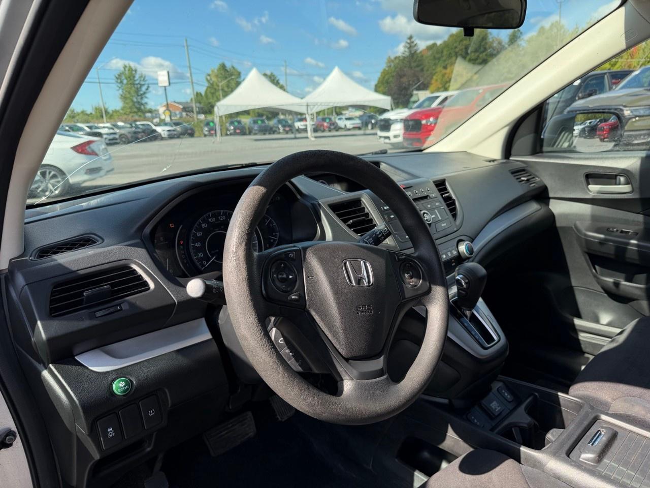 2014 Honda CR-V 2WD LX Photo