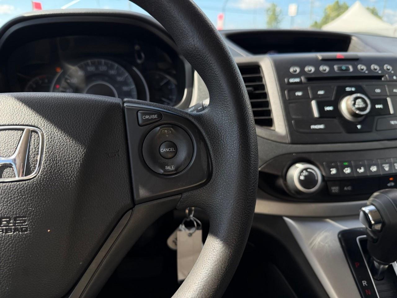 2014 Honda CR-V 2WD LX Photo