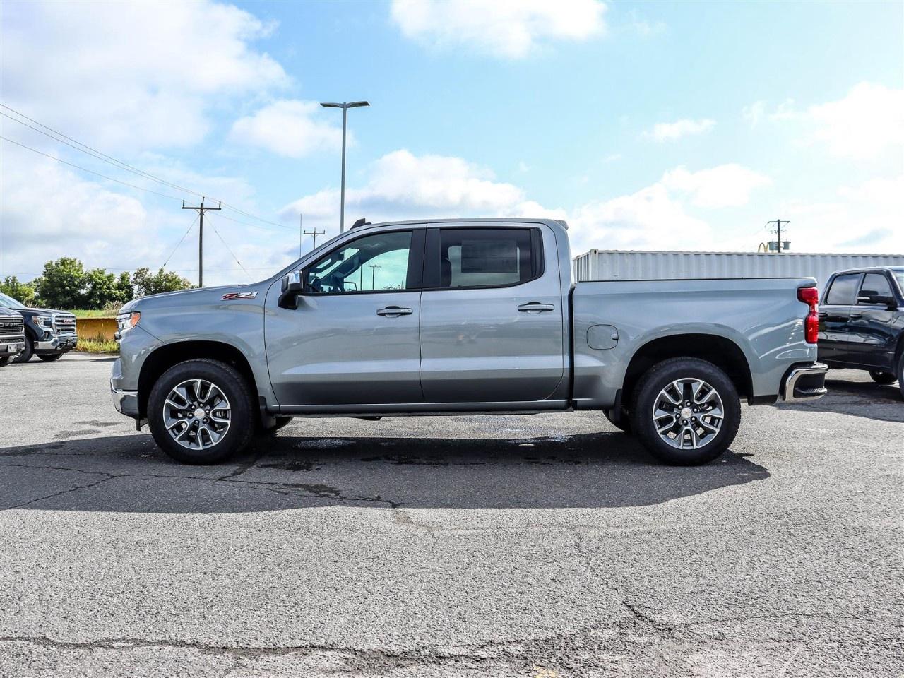 2026 Chevrolet Silverado 1500 Crew Cab Short Box 4-Wheel Drive LT Photo