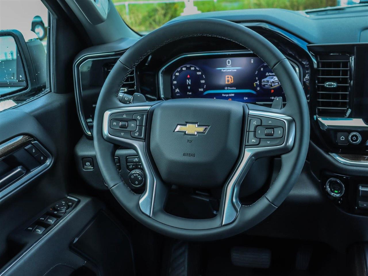 2026 Chevrolet Silverado 1500 Crew Cab Short Box 4-Wheel Drive LT Photo