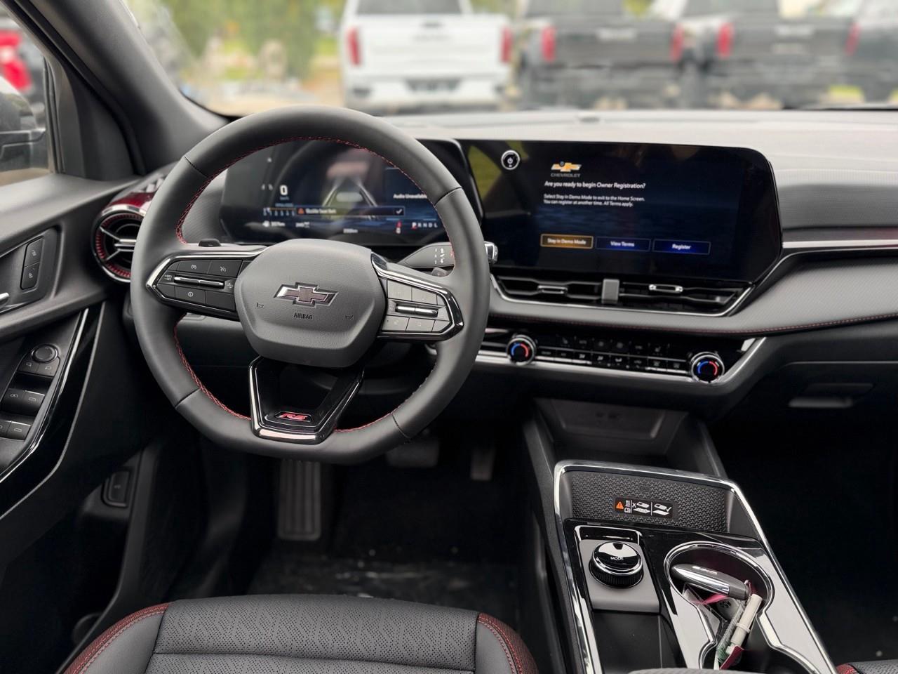 2027 Chevrolet Equinox RS 4dr All-Wheel Drive Photo