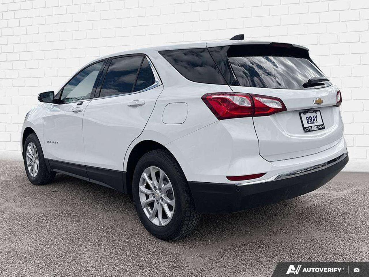 2019 Chevrolet Equinox BRAY ORIGINAL. ALL WEATHER MATS. HEATED SEATS. REAR PARK ASSIST. POWER LIFTGATE. CERTIFIED. Photo2