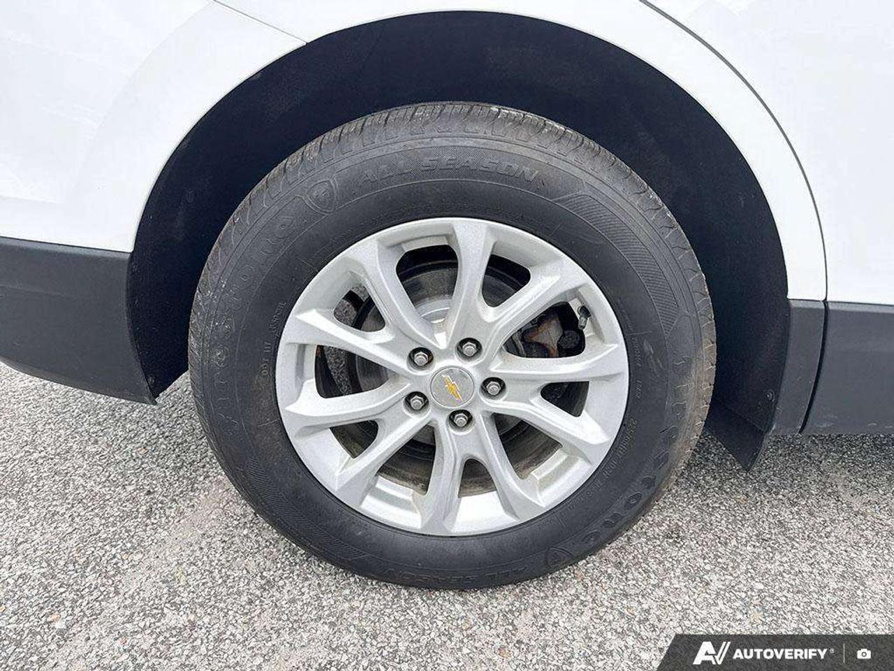 2019 Chevrolet Equinox BRAY ORIGINAL. ALL WEATHER MATS. HEATED SEATS. REAR PARK ASSIST. POWER LIFTGATE. CERTIFIED. Photo