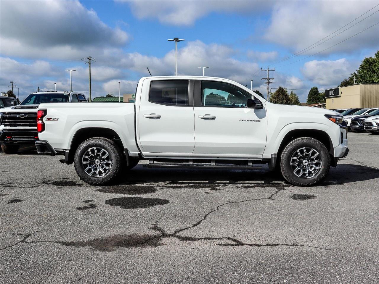 2026 Chevrolet Colorado Crew Cab Short Box 4-Wheel Drive Z71 Photo4