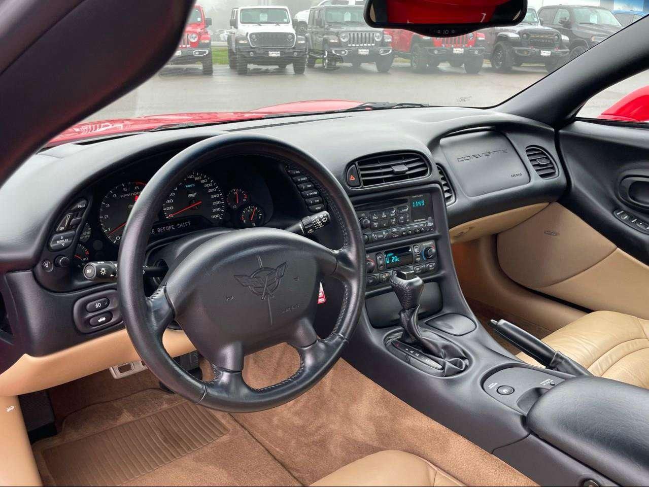 2003 Chevrolet Corvette ACCIDENT FREE   LEATHER   MEMORY DRIVER SEAT Photo