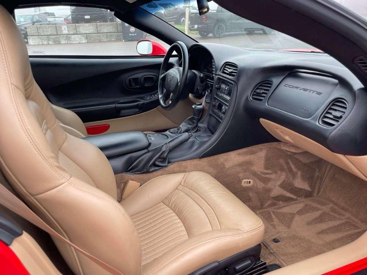 2003 Chevrolet Corvette ACCIDENT FREE   LEATHER   MEMORY DRIVER SEAT Photo