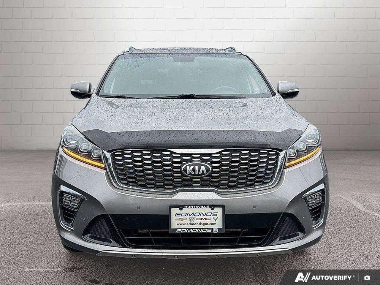 2019 Kia Sorento One Owner  Heated Seats   Sun Roof   Snow Tires Photo