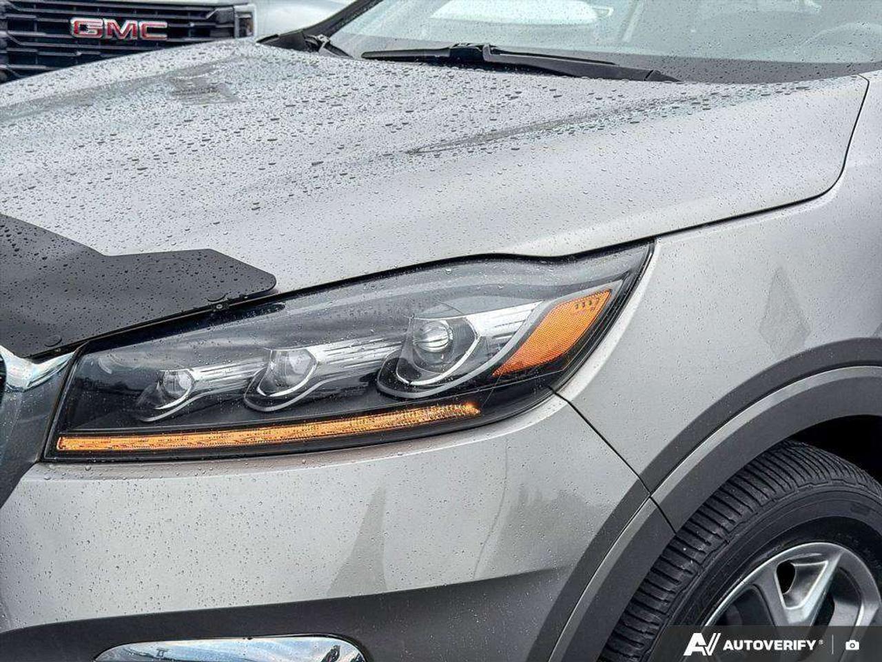 2019 Kia Sorento One Owner  Heated Seats   Sun Roof   Snow Tires Photo