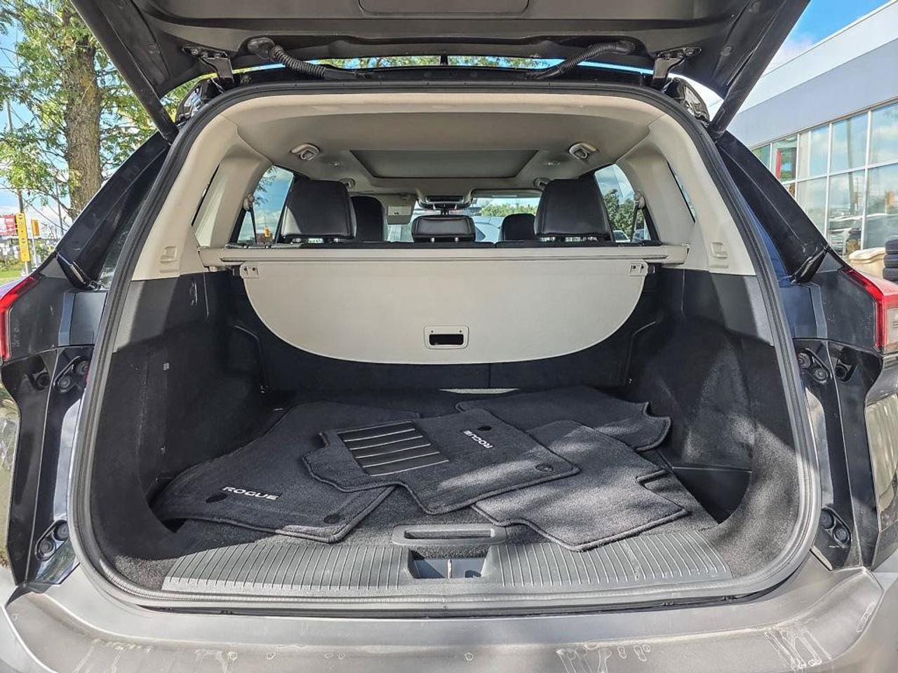 2021 Nissan Rogue SV AWD | Apple Car Play | Android Auto | Heated Seats | Photo