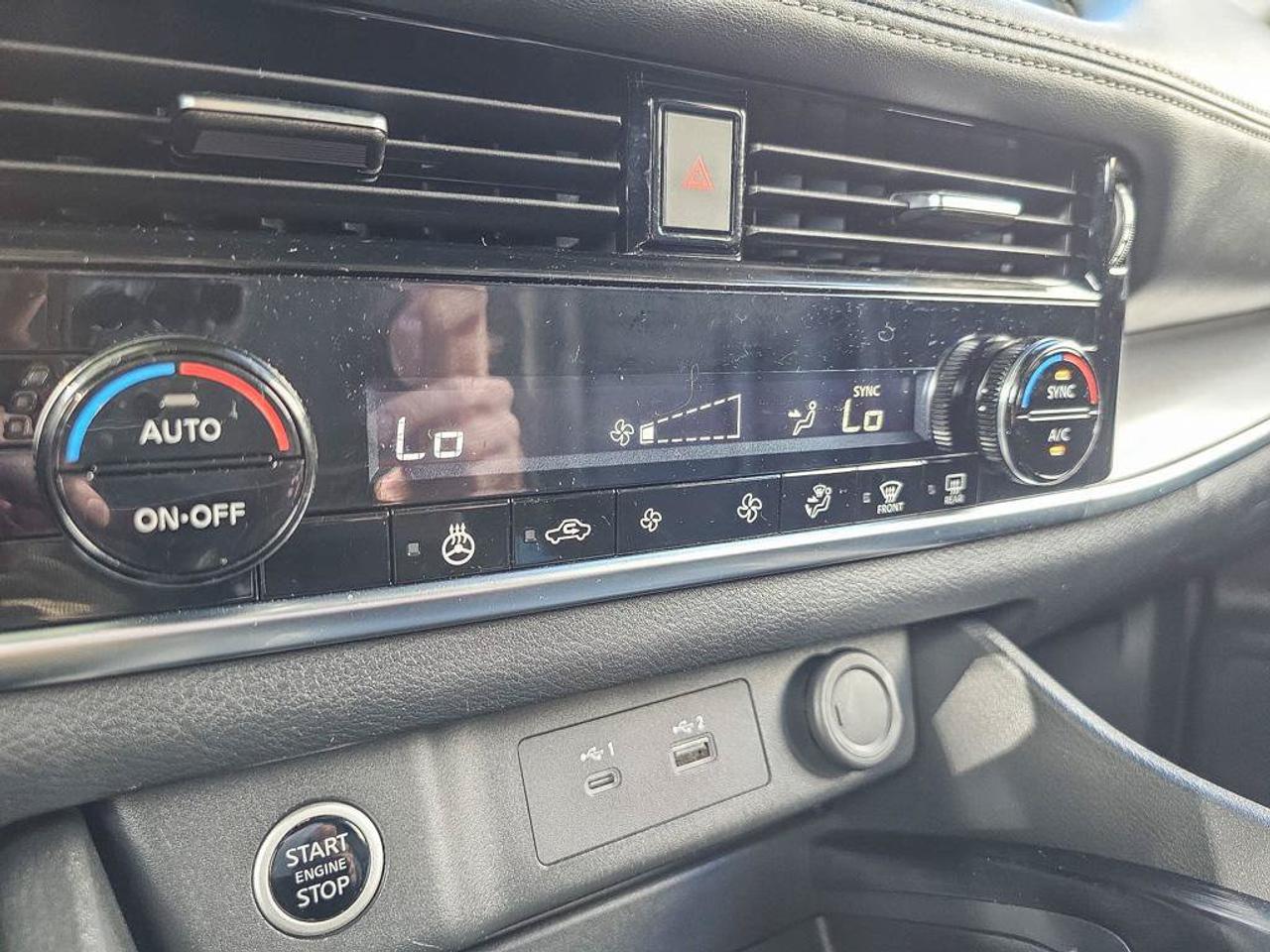 2021 Nissan Rogue SV AWD | Apple Car Play | Android Auto | Heated Seats | Photo