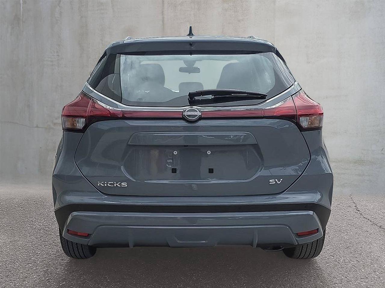 2024 Nissan Kicks SV | Apple Car Play | Android Auto | Heated Seats | Photo