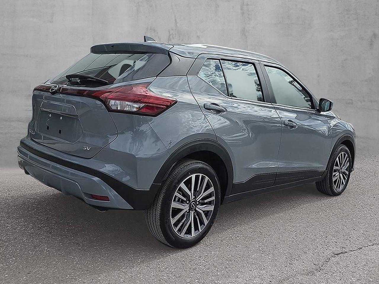 2024 Nissan Kicks SV | Apple Car Play | Android Auto | Heated Seats | Photo
