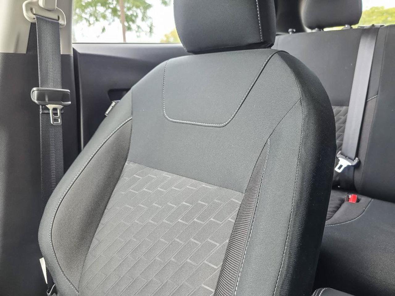 2024 Nissan Kicks SV | Apple Car Play | Android Auto | Heated Seats | Photo