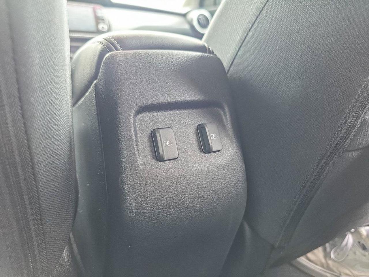 2024 Nissan Kicks SV | Apple Car Play | Android Auto | Heated Seats | Photo