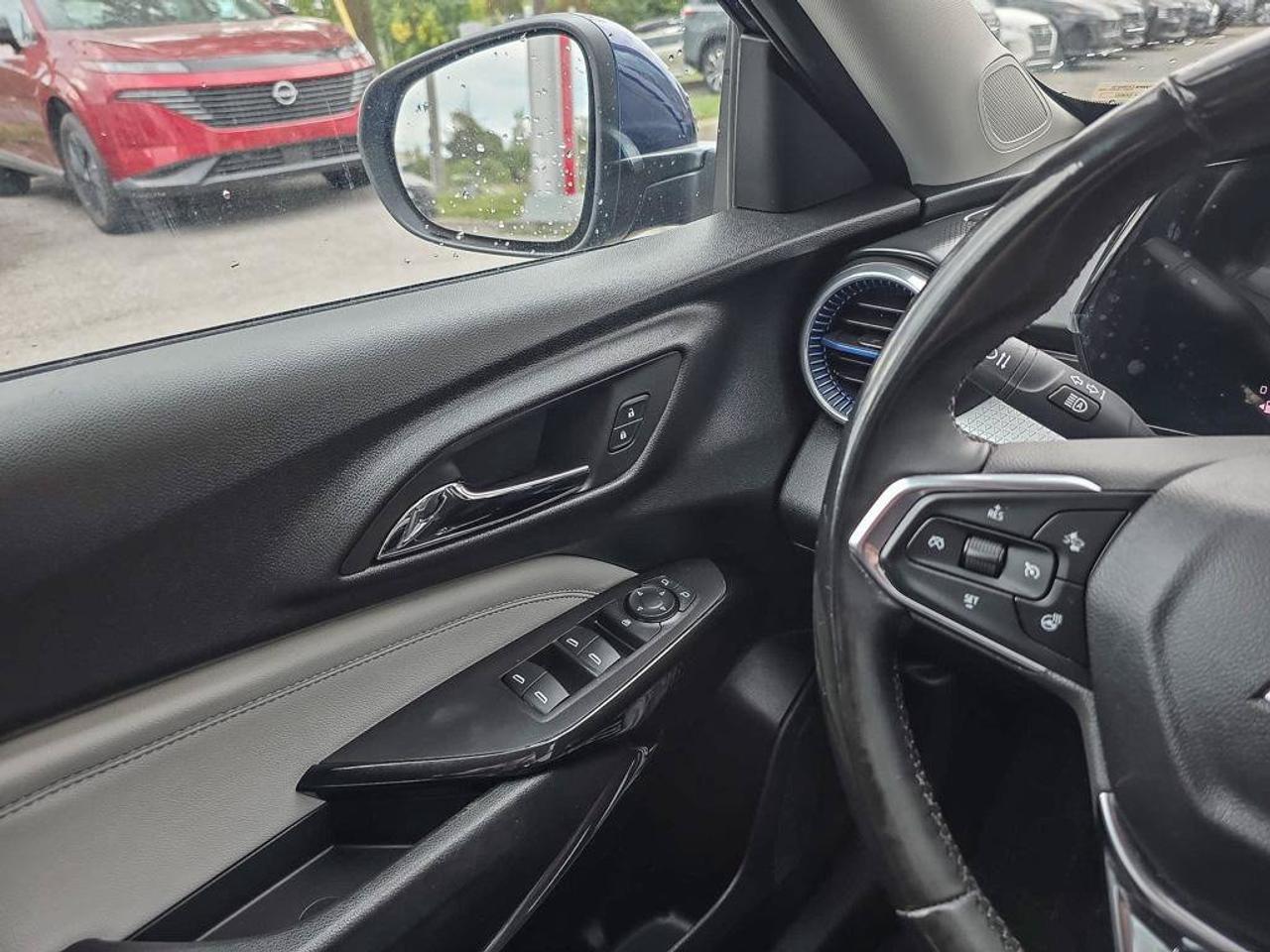 2024 Chevrolet Trax LT | Apple Car Play | Android Auto | Heated Seats | Photo