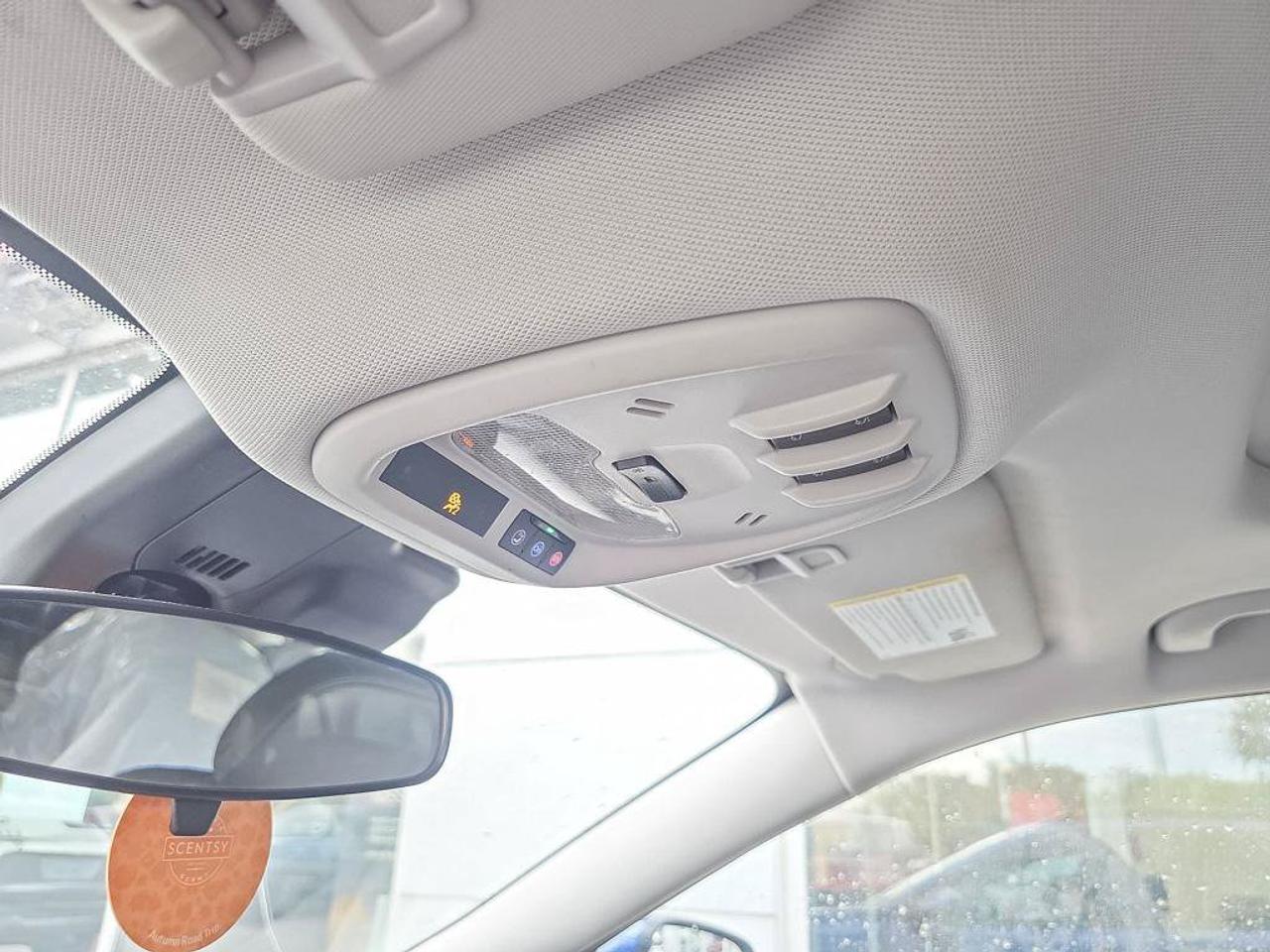 2024 Chevrolet Trax LT | Apple Car Play | Android Auto | Heated Seats | Photo