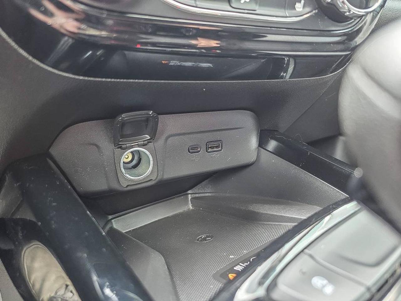 2024 Chevrolet Trax LT | Apple Car Play | Android Auto | Heated Seats | Photo