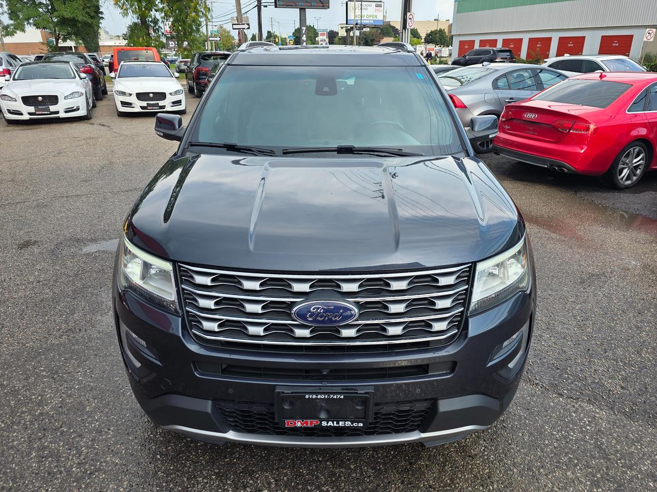 2017 Ford Explorer Limited 4WD 7 Passenger Photo