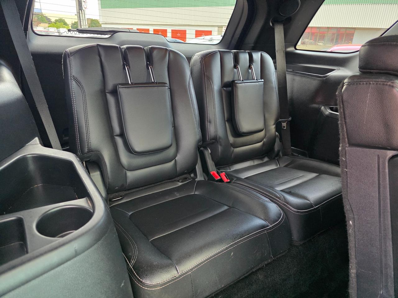 2017 Ford Explorer Limited 4WD 7 Passenger Photo