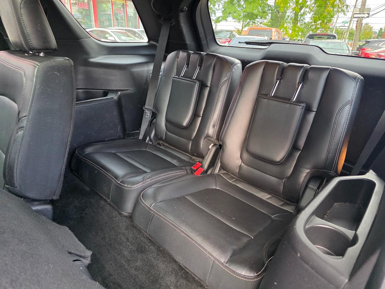 2017 Ford Explorer Limited 4WD 7 Passenger Photo