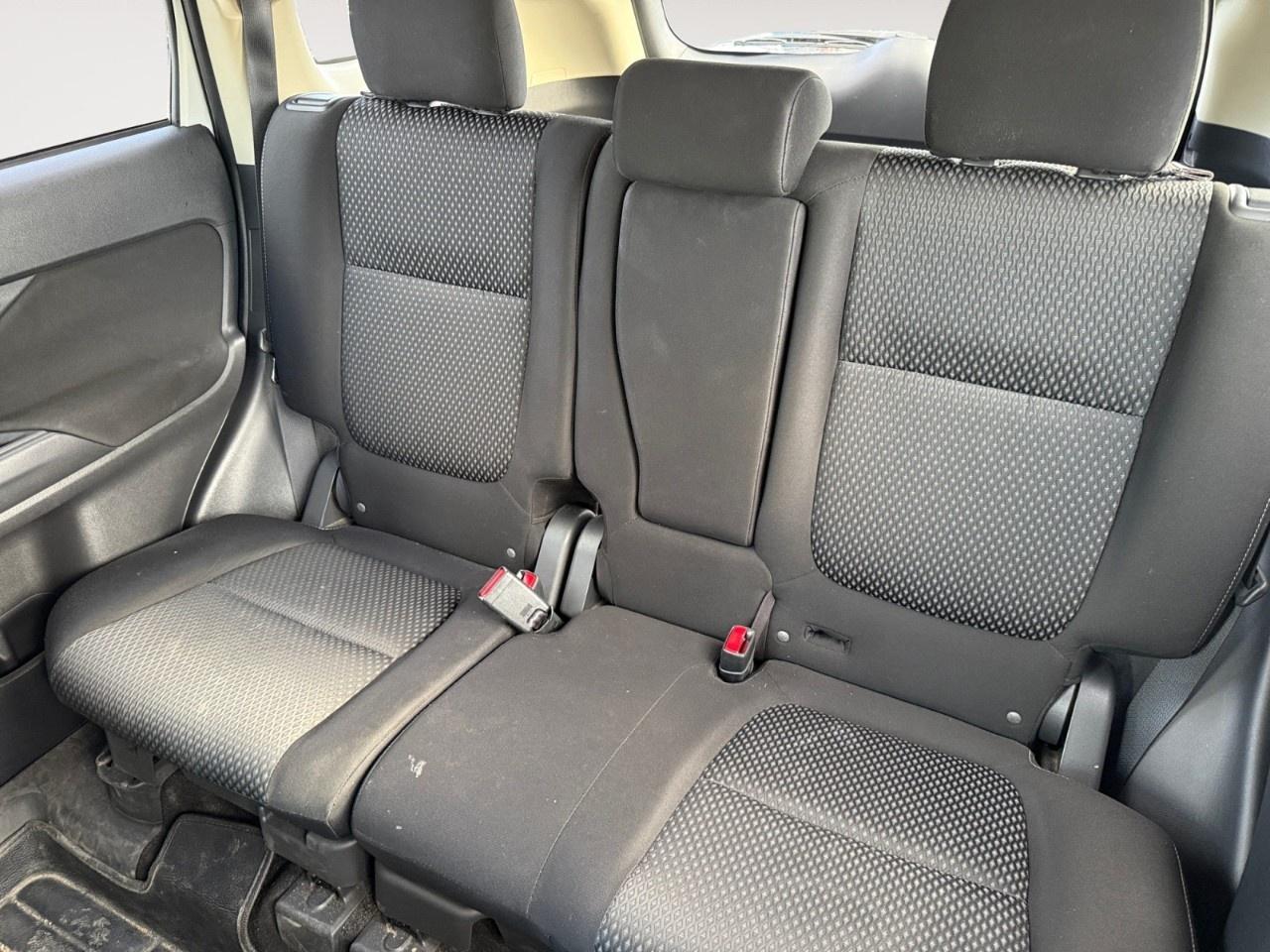 2016 Mitsubishi Outlander AWC 4dr ES Photo