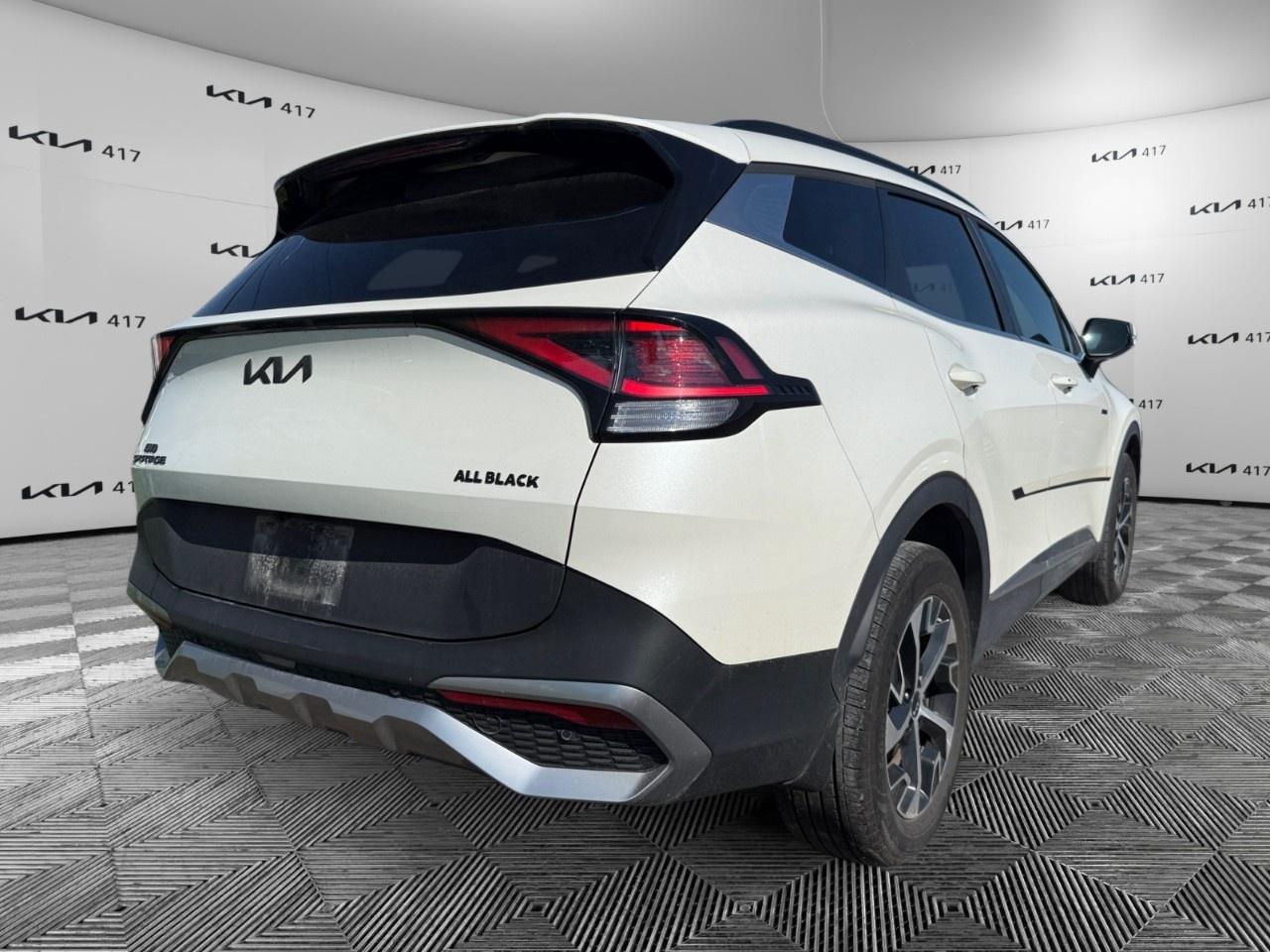 2023 Kia Sportage EX AWD Photo