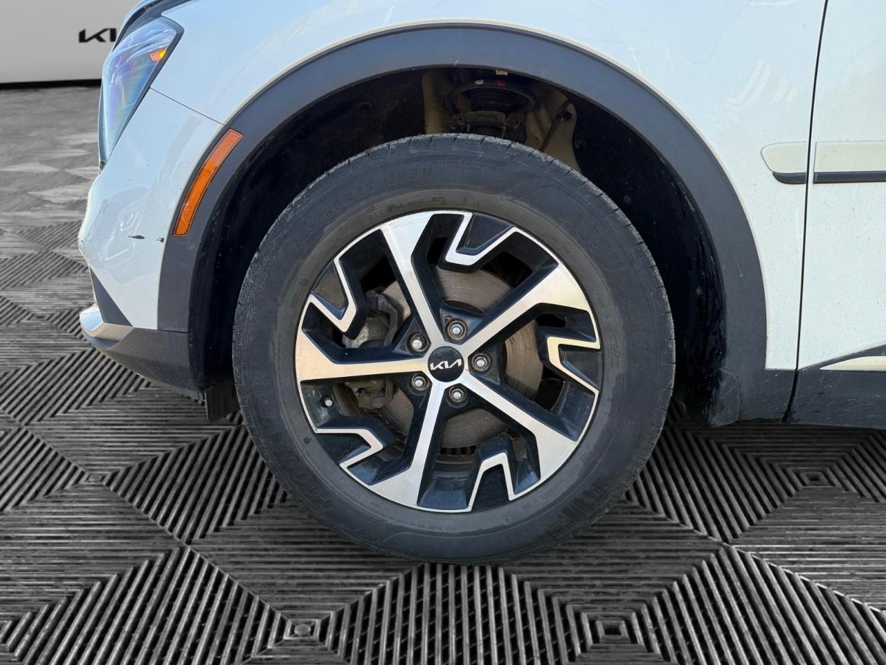 2023 Kia Sportage EX AWD Photo