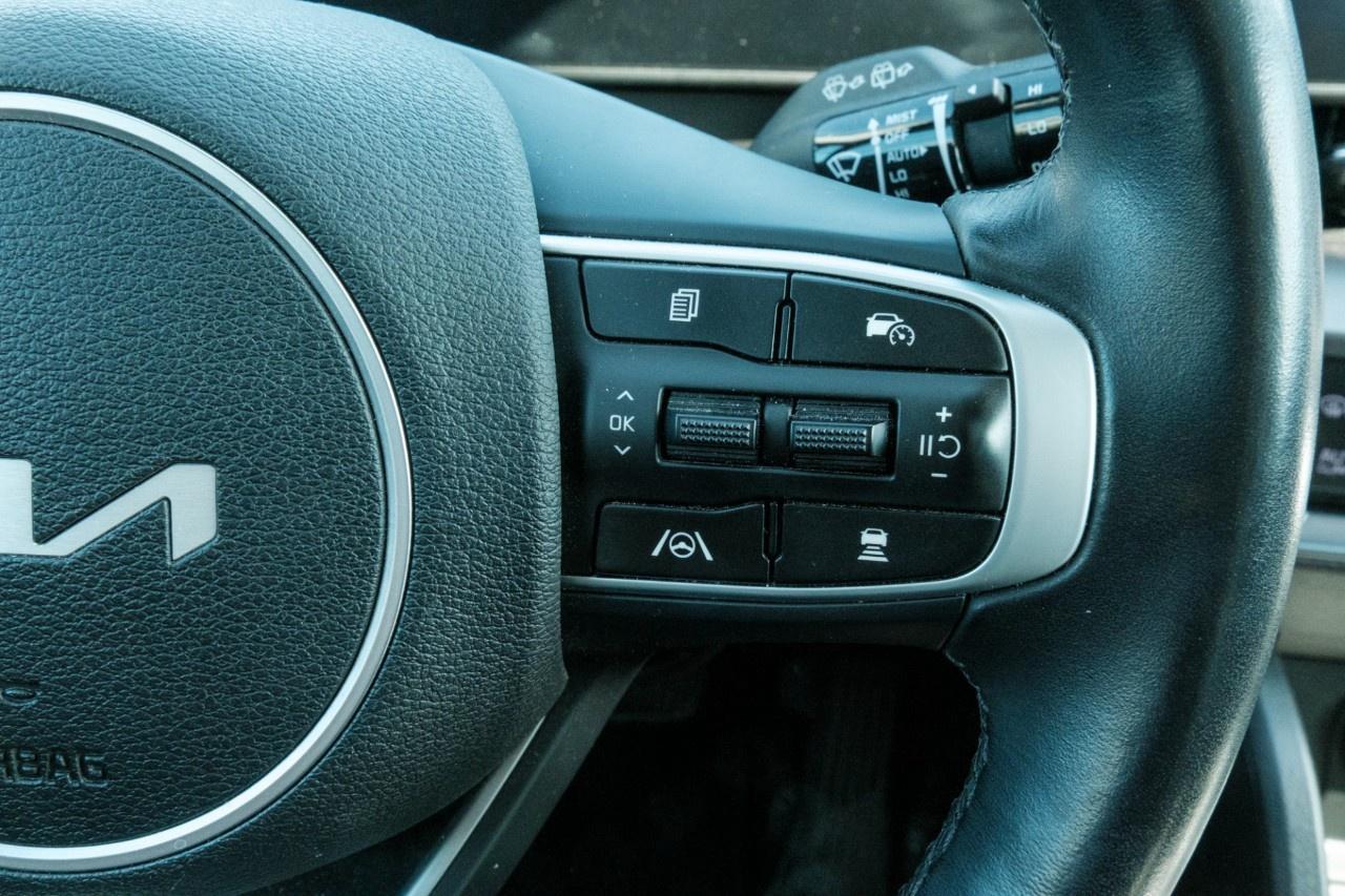 2023 Kia Sportage EX AWD Photo