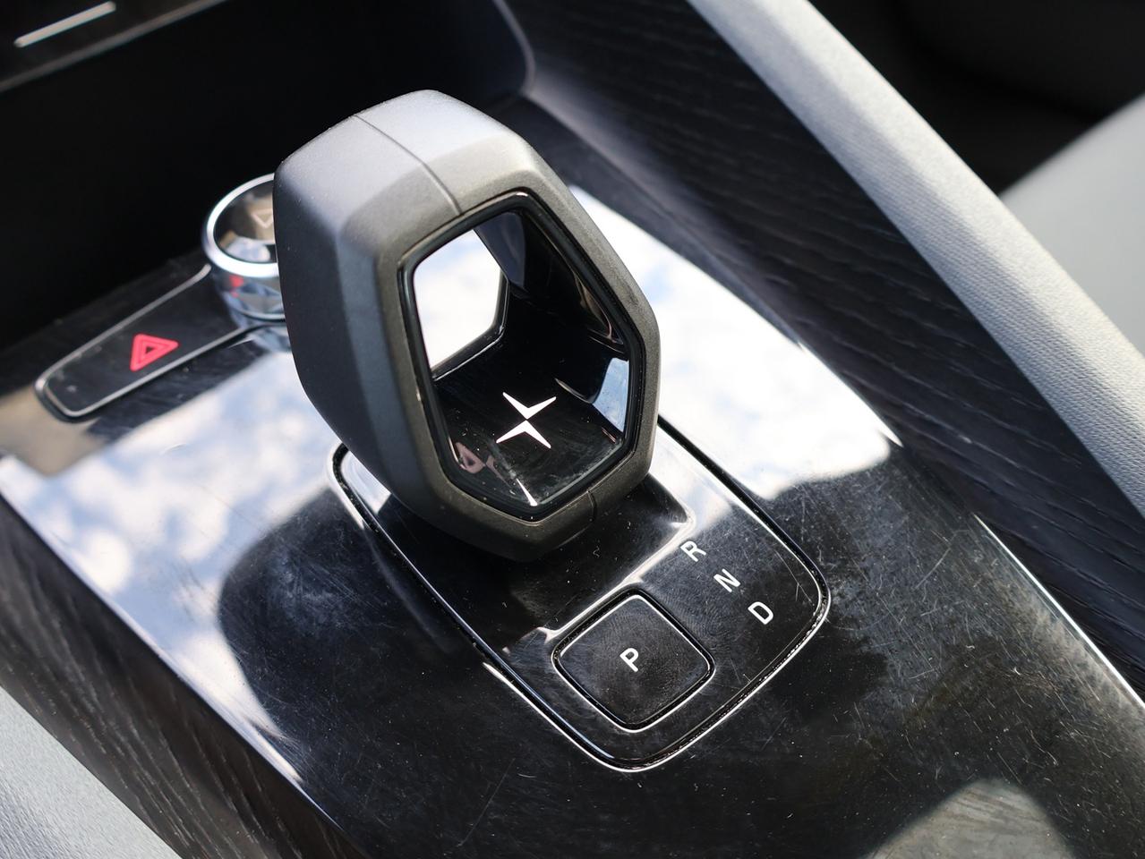 2022 Polestar 2 LONG RANGE DUAL MOTOR AWD *ACCIDENT FREE*2ND WINTER* CAMERA NAV BLUETOOTH HEATED SEATS CRUISE ALLOYS Photo