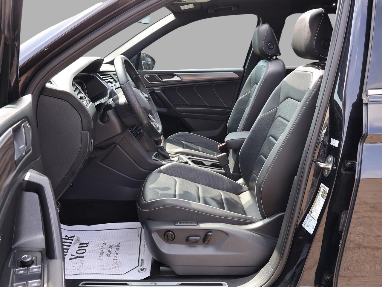 2022 Volkswagen Tiguan HIGHLINE R-LINE 4MOTION *ACCIDENT FREE*SERVICE RECORDS*7 SEATES* CAMERA NAV BLUETOOTH LEATHER HEATED SEATS PANO ROOF CRUISE ALLOYS Photo