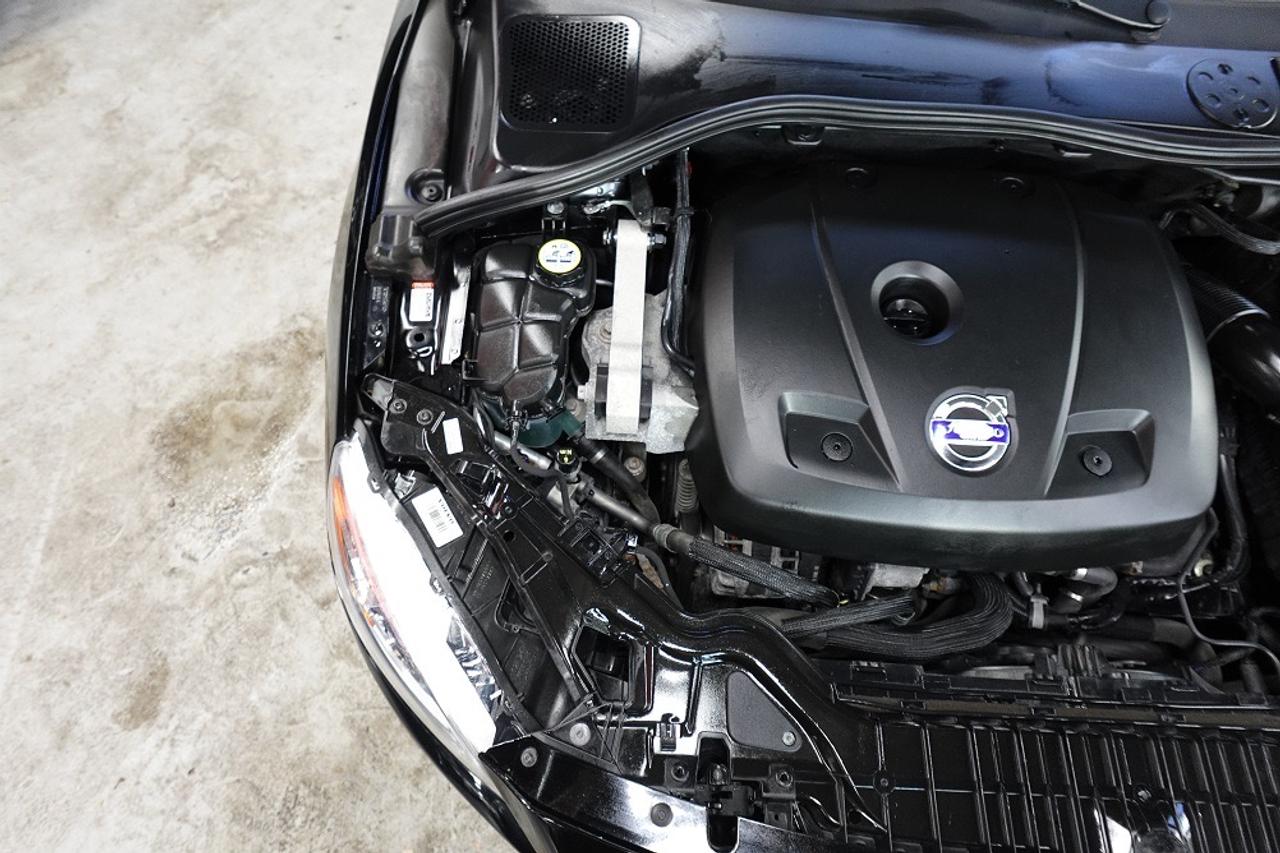 2015 Volvo S60 T5 DRIVE-E,NO ACCIDENT,DEALER MAINTAINED Photo
