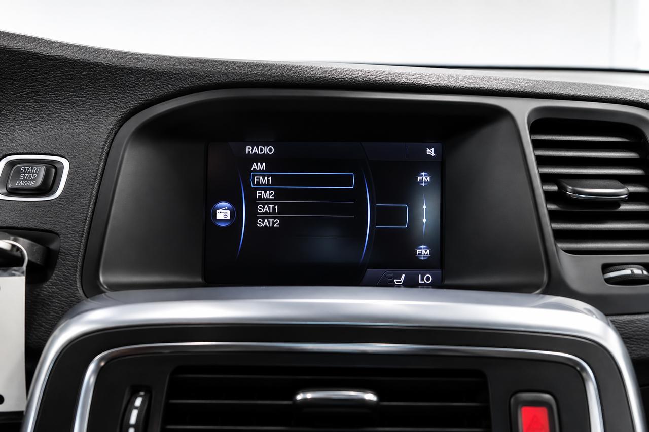 2015 Volvo S60 T5 DRIVE-E,NO ACCIDENT,DEALER MAINTAINED Photo