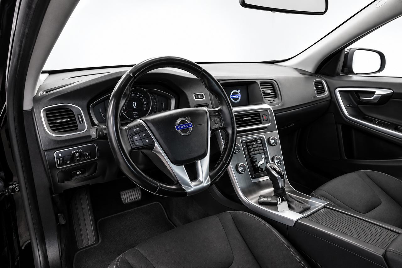2015 Volvo S60 T5 DRIVE-E,NO ACCIDENT,DEALER MAINTAINED Photo
