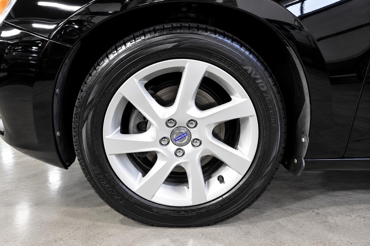 2015 Volvo S60 T5 DRIVE-E,NO ACCIDENT,DEALER MAINTAINED Photo
