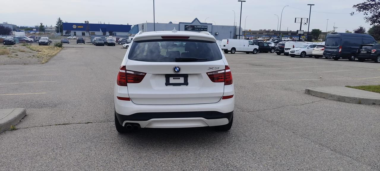 2016 BMW X3 SV Photo
