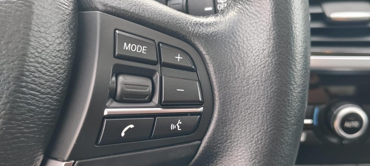2016 BMW X3 SV Photo
