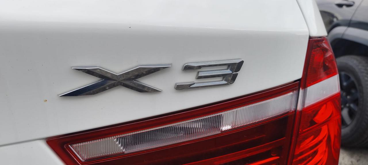 2016 BMW X3 SV - Photo #39